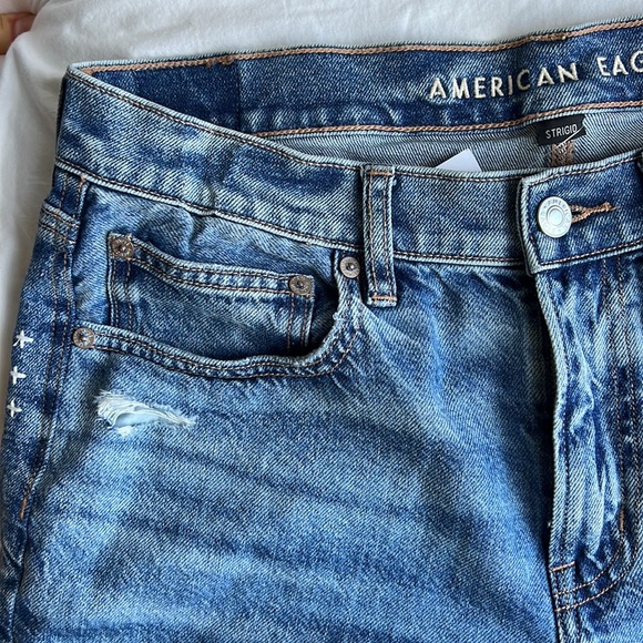 AMERICAN EAGLE 90s Strigid Straight leg Jeans - Picture 4 of 6